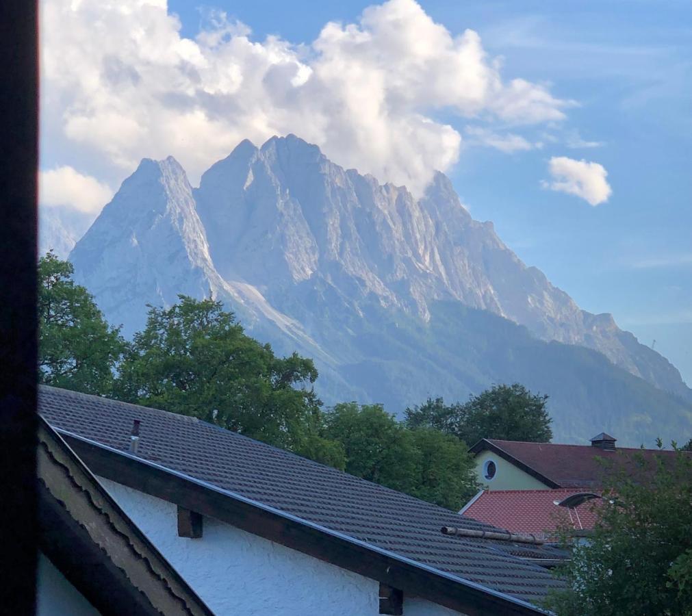 Landhaus Alpenblick Apartment Garmisch-Partenkirchen Exterior photo