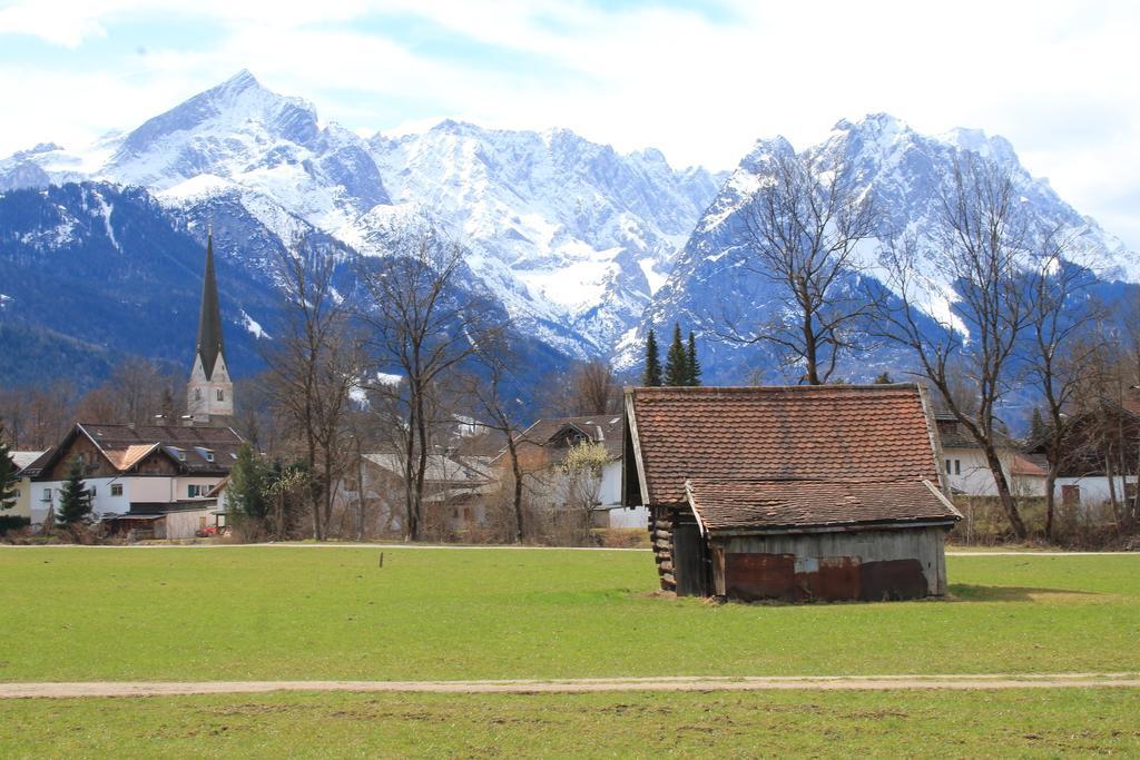 Landhaus Alpenblick Apartment Garmisch-Partenkirchen Room photo